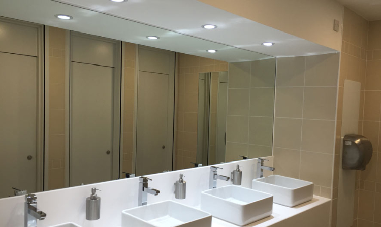 illuminated mirror