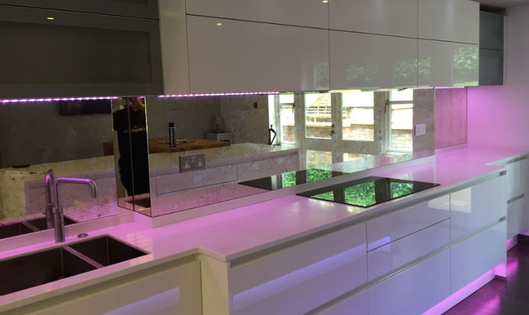 glass splashbacks
